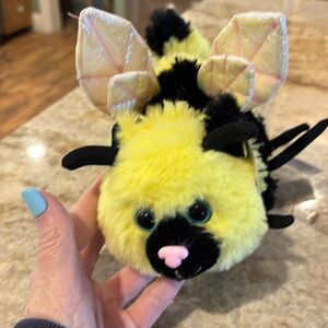 Supernatural GISH Beeline Plush